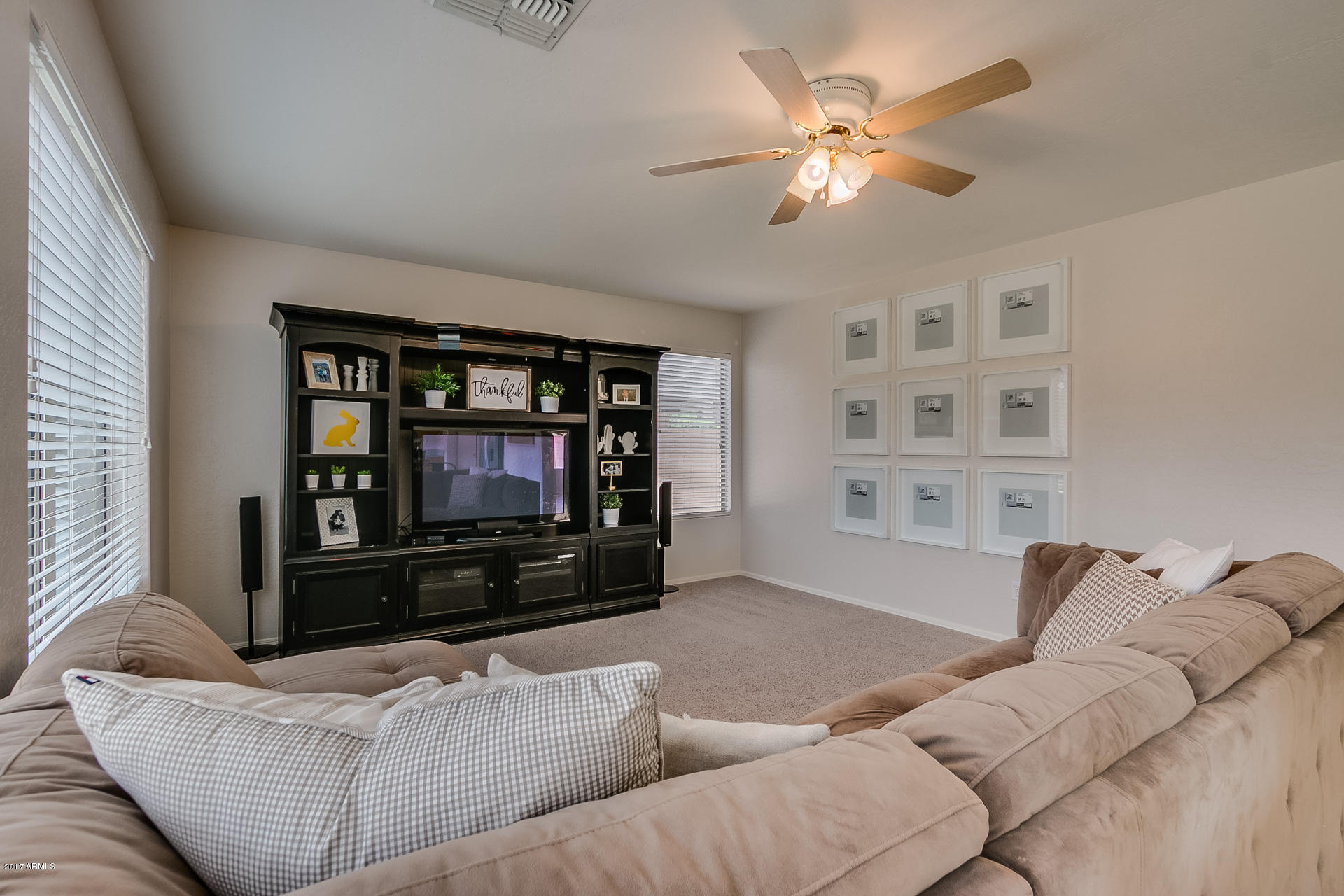3305 East Hampton Lane Gilbert, AZ 85295 - Photo 6 of 28 Hampton-23