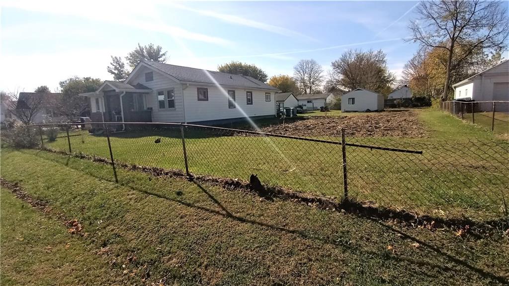 356 South Edgehill Road Indianapolis, IN 46241 - Photo 3 of 17 Gallery Image 3
