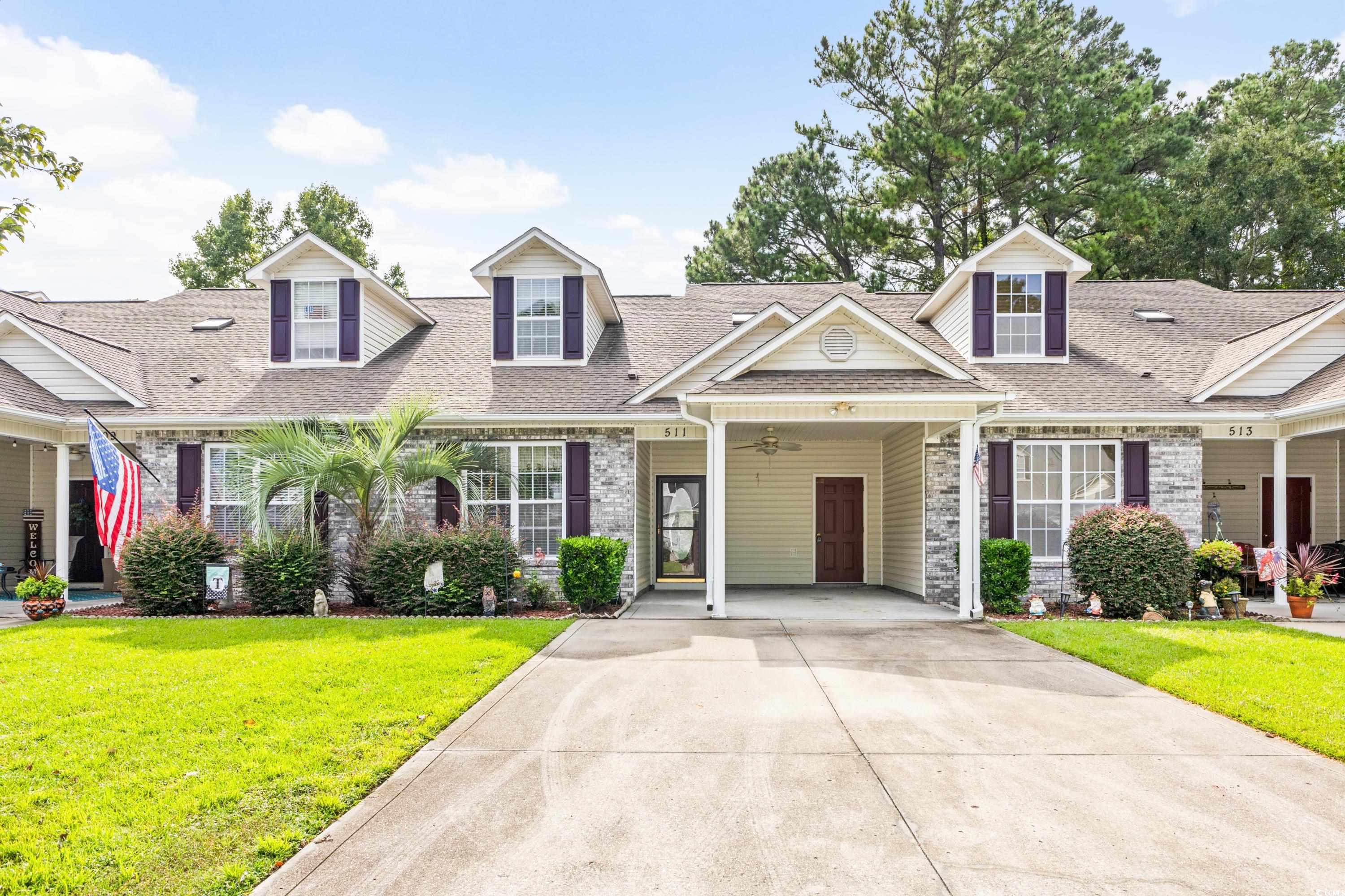 511 Colonial Trace Dr Unit 7C  