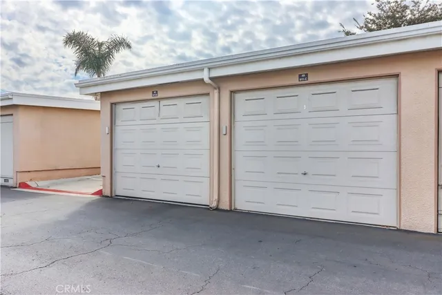 a view of a tennis court