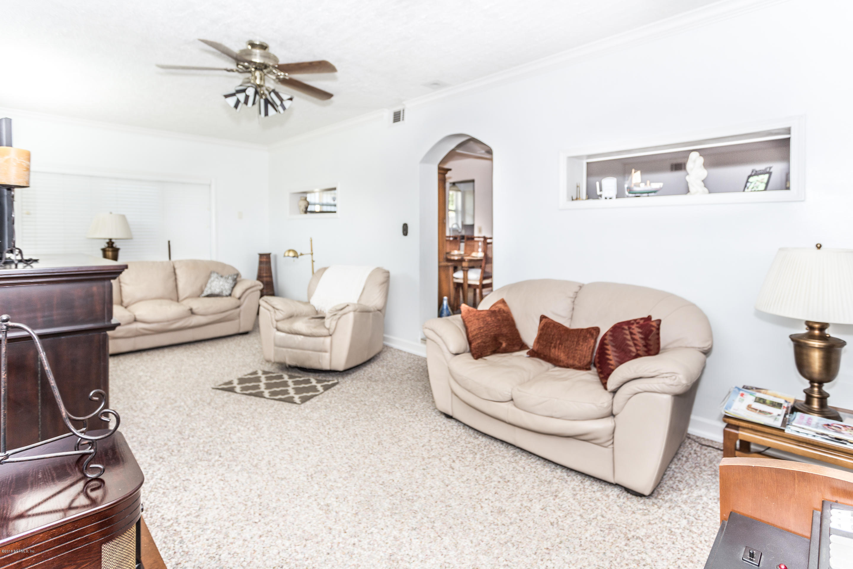 8517 Laurens Road Jacksonville, FL 32208 - Photo 11 of 32 laurenst (19 of 48)