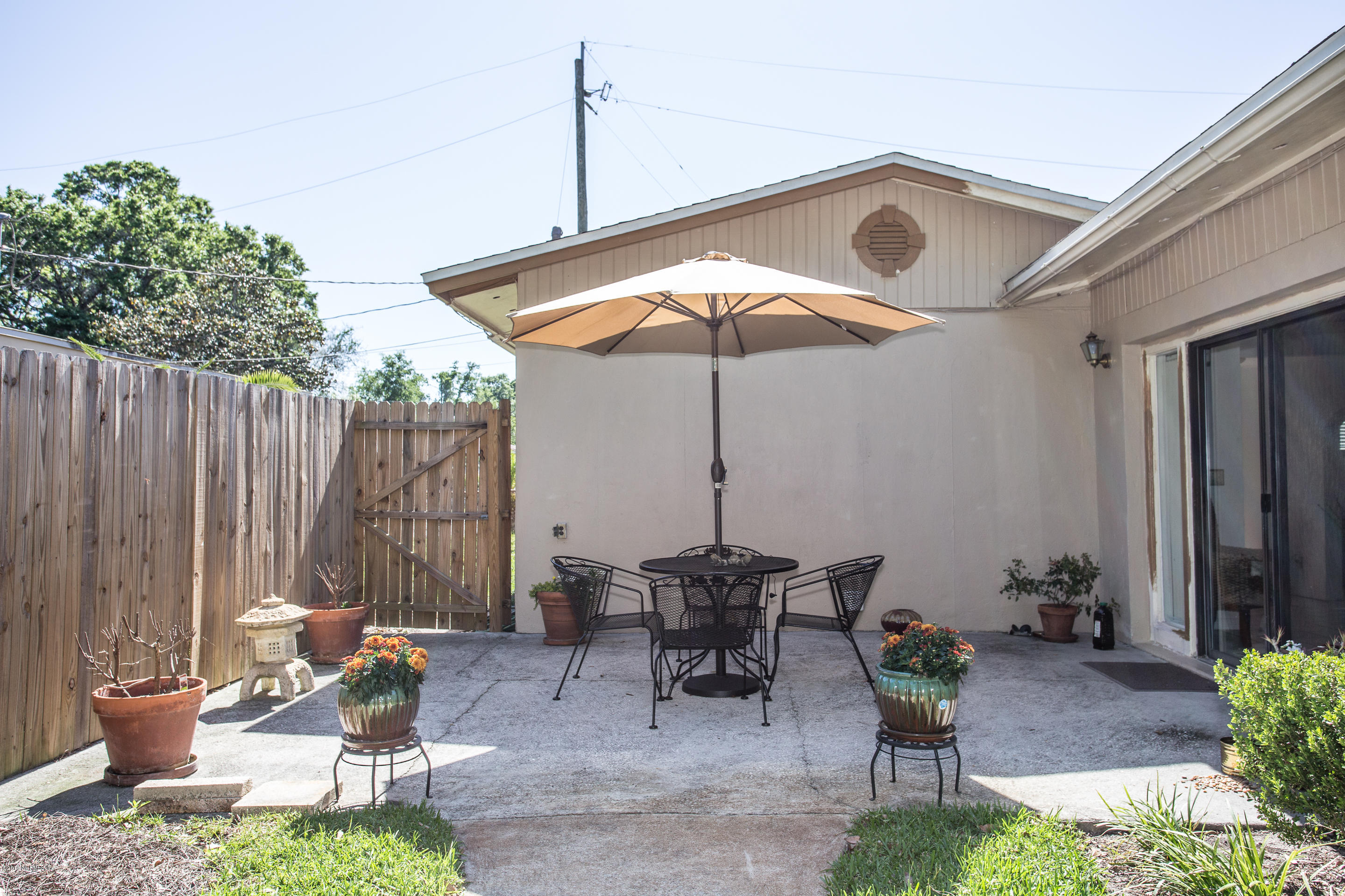 8517 Laurens Road Jacksonville, FL 32208 - Photo 29 of 32 laurenst (11 of 48)