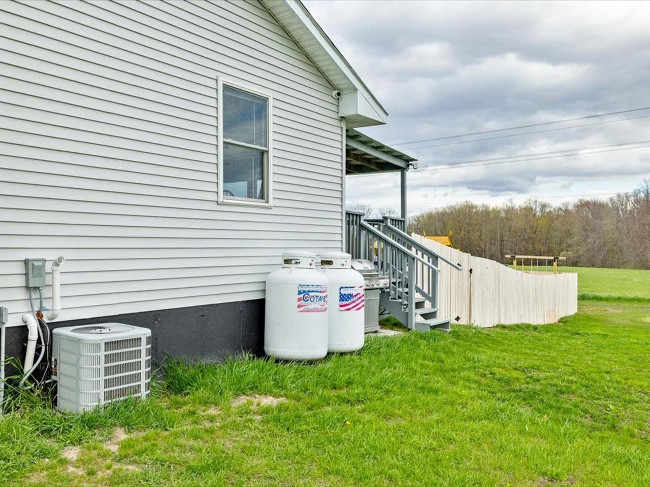 2855 Highway 2 Alburgh, VT 05440 - Photo 53 of 60