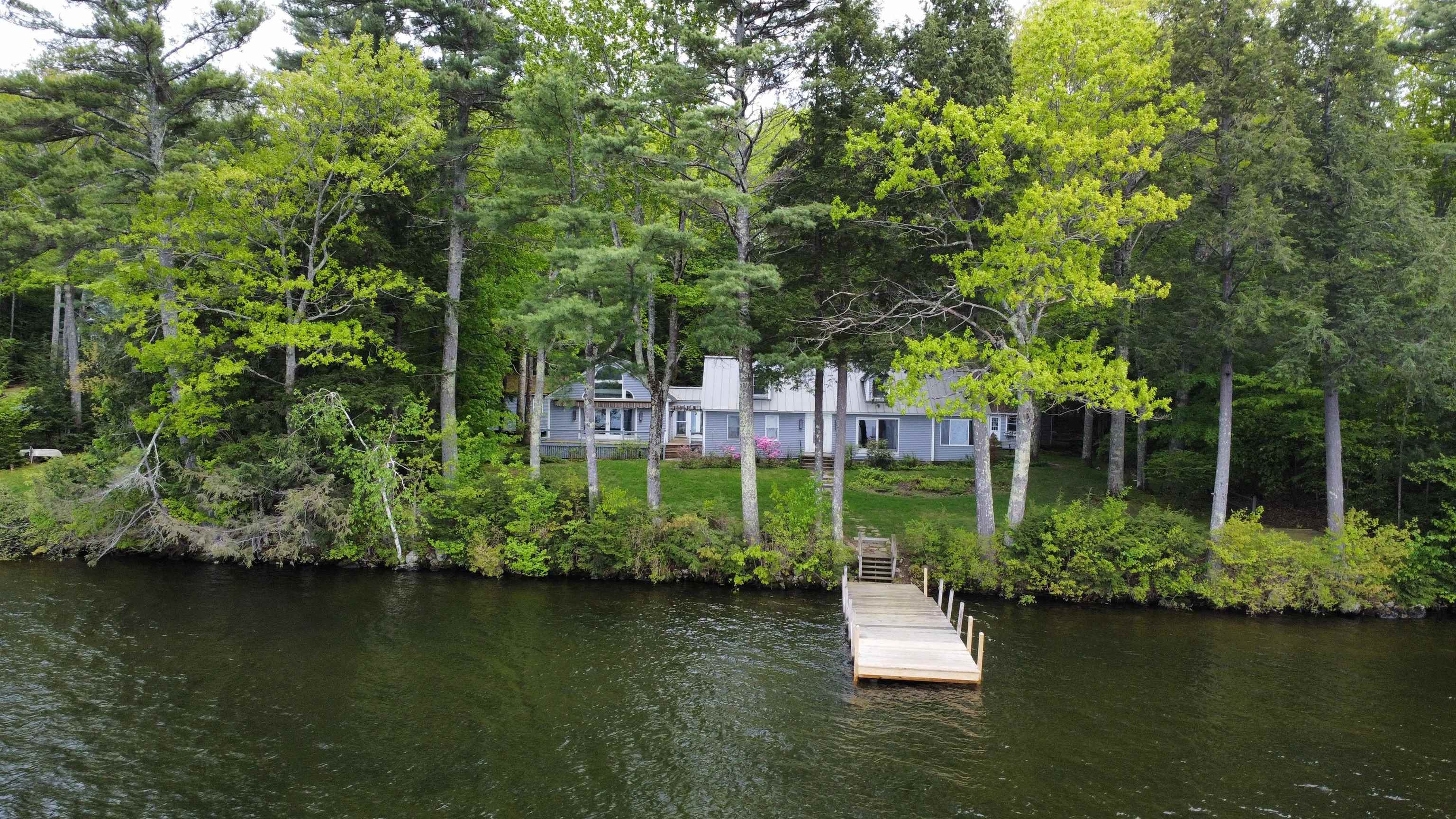 87 Chase Point Road Tuftonboro, NH 03853 - Photo 3 of 28