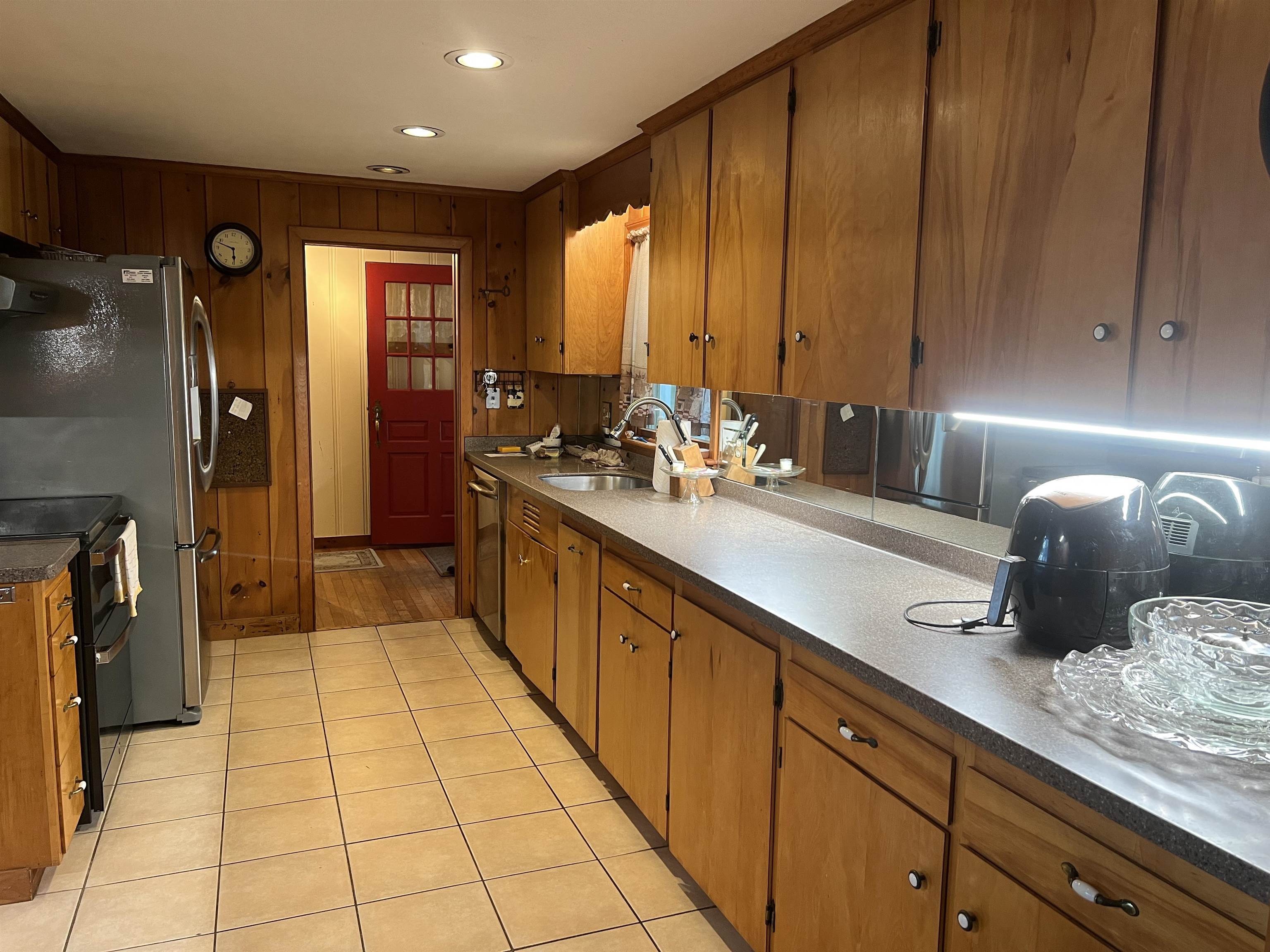 87 Chase Point Road Tuftonboro, NH 03853 - Photo 9 of 28