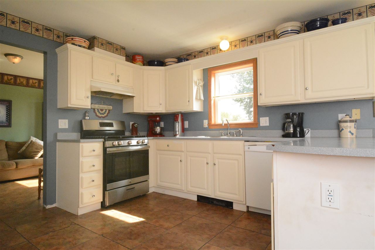 960 Gilman Road Enosburg Falls, VT 05450 - Photo 8 of 40 Gallery Image 8