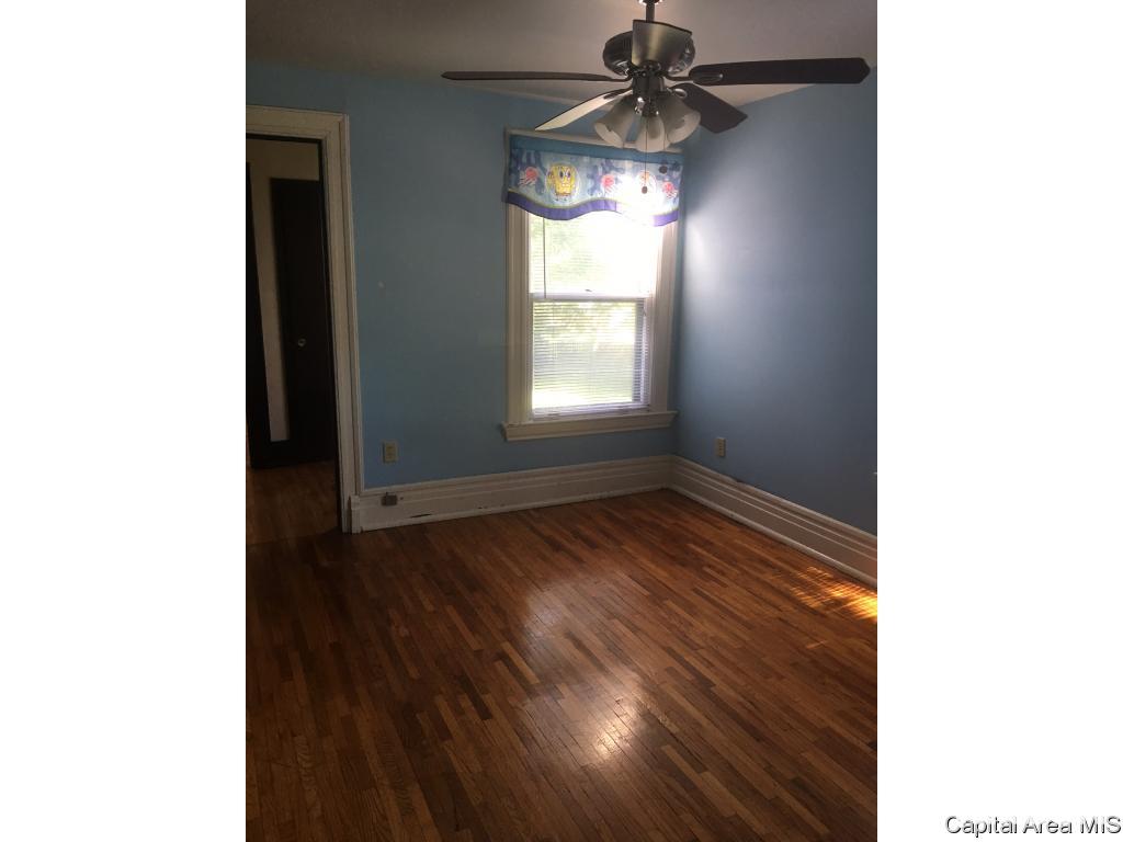 911 North 6th Street Springfield, IL 62702 - Photo 15 of 23