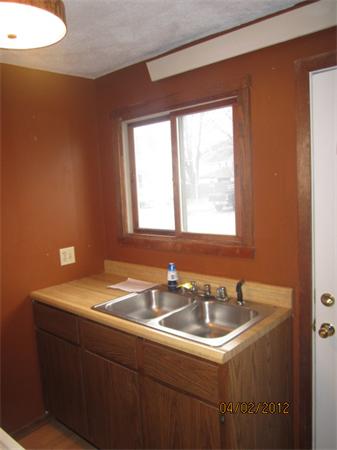 514 High Street, Unit 4 Clinton, MA 01510 - Photo 6 of 14 Gallery Image 6