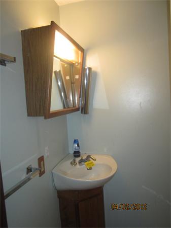 514 High Street, Unit 4 Clinton, MA 01510 - Photo 8 of 14 Gallery Image 8