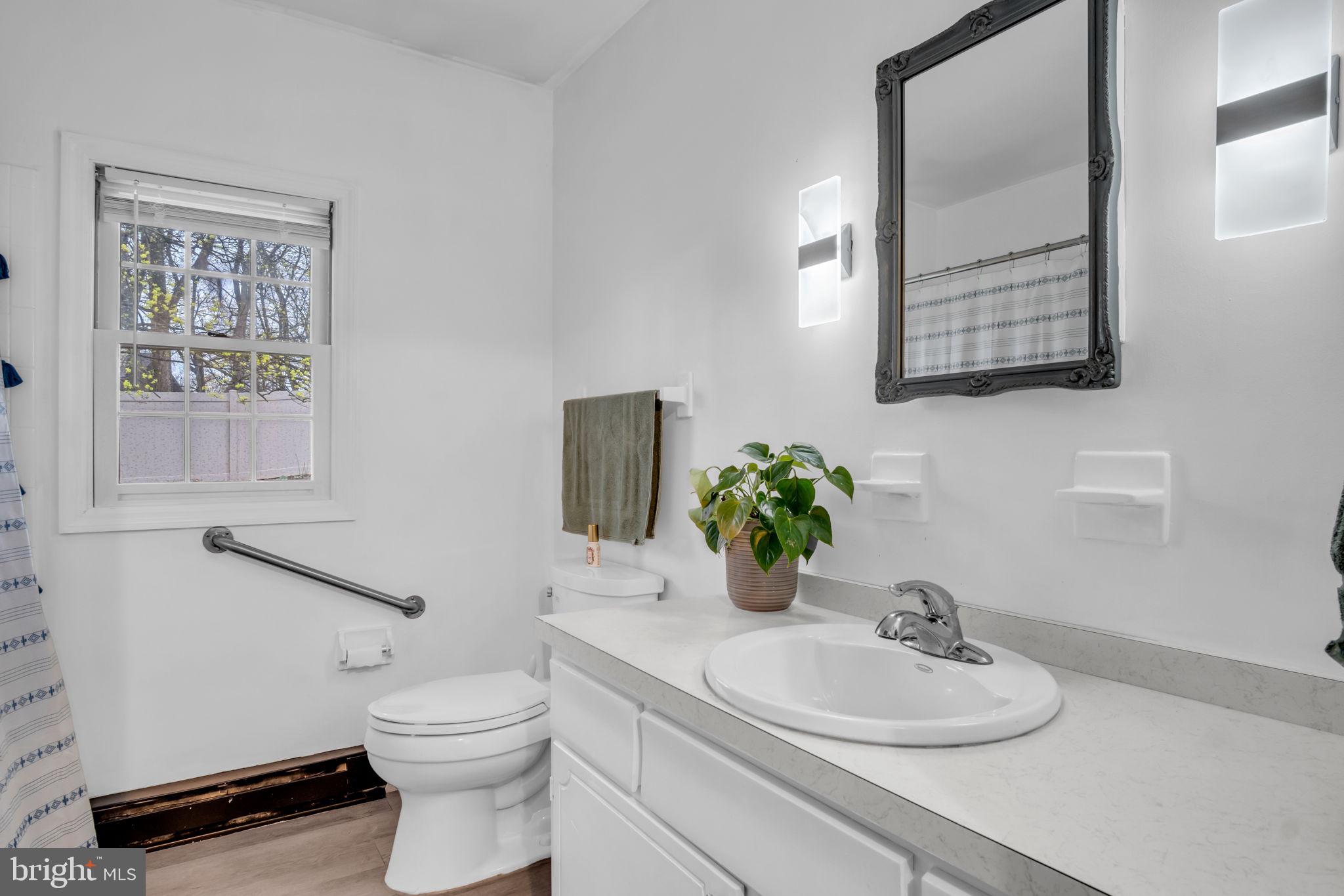 7169 Chambers Hill Road Harrisburg, PA 17111 - Photo 19 of 25