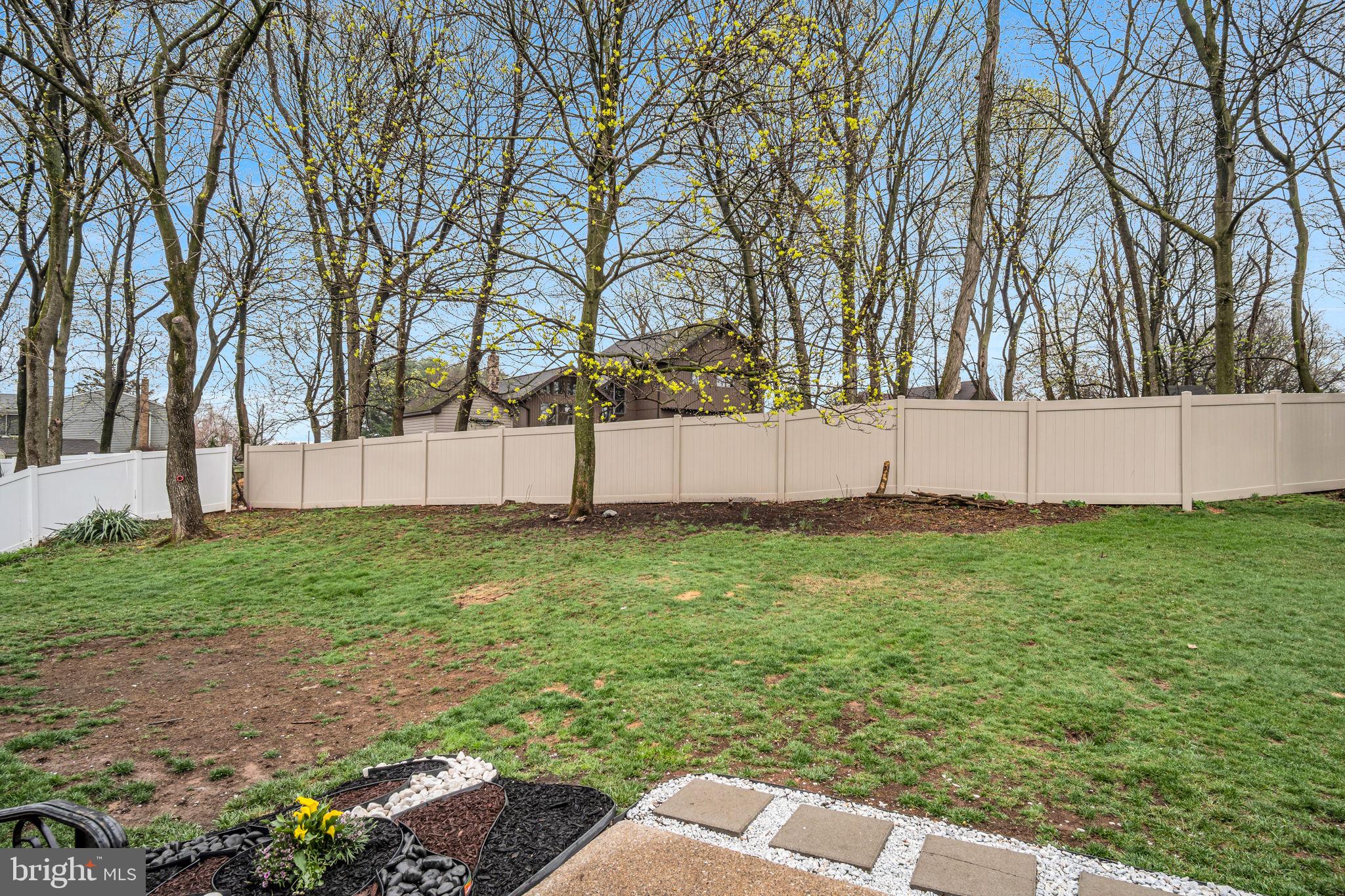 7169 Chambers Hill Road Harrisburg, PA 17111 - Photo 25 of 25