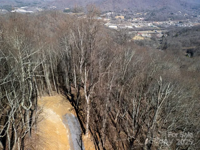 $324,900 | 1414 Easy Wind Drive, Unit 56, Swannanoa, NC 28778