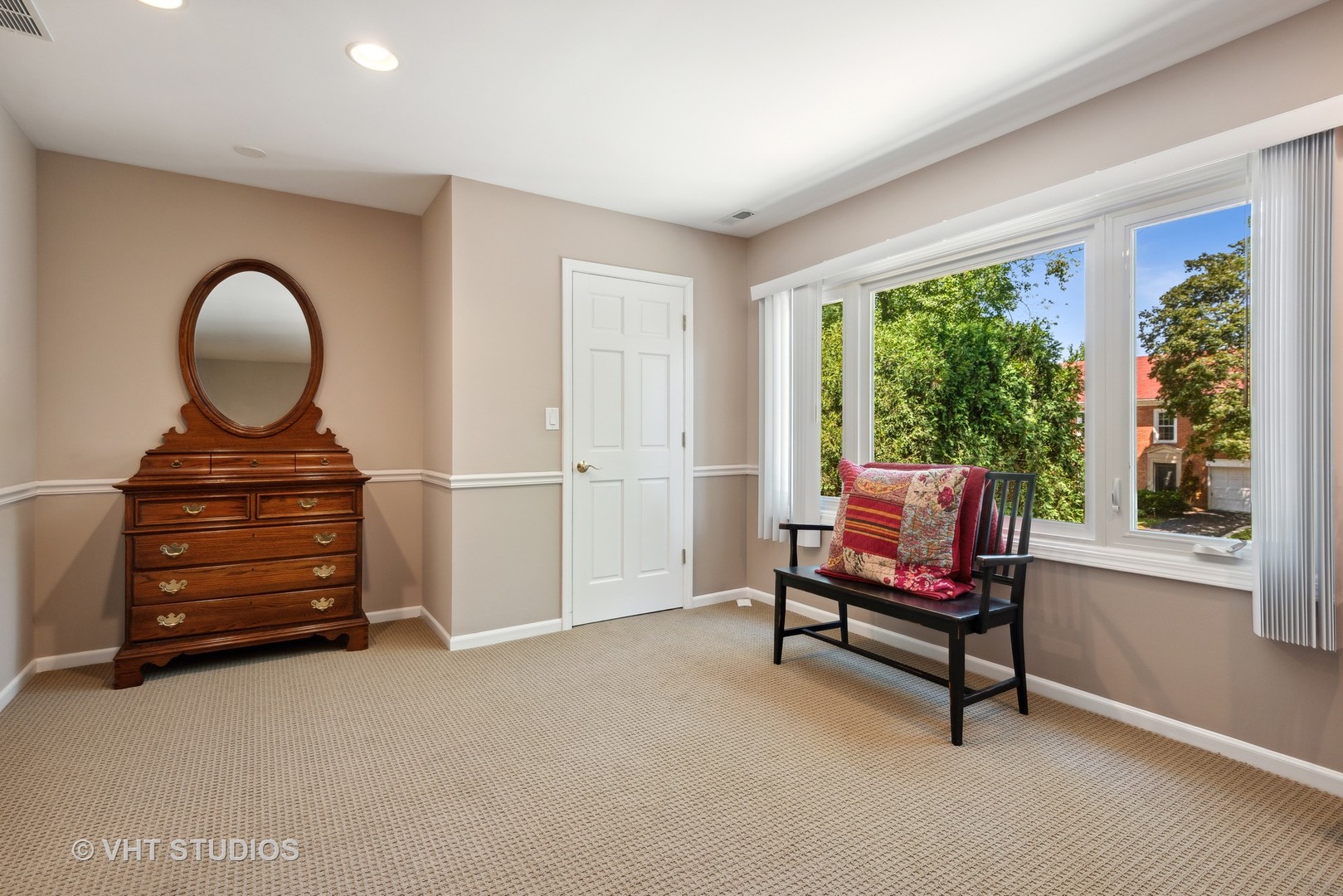 708 Gregg Road Northbrook, IL 60062 - Photo 26 of 43