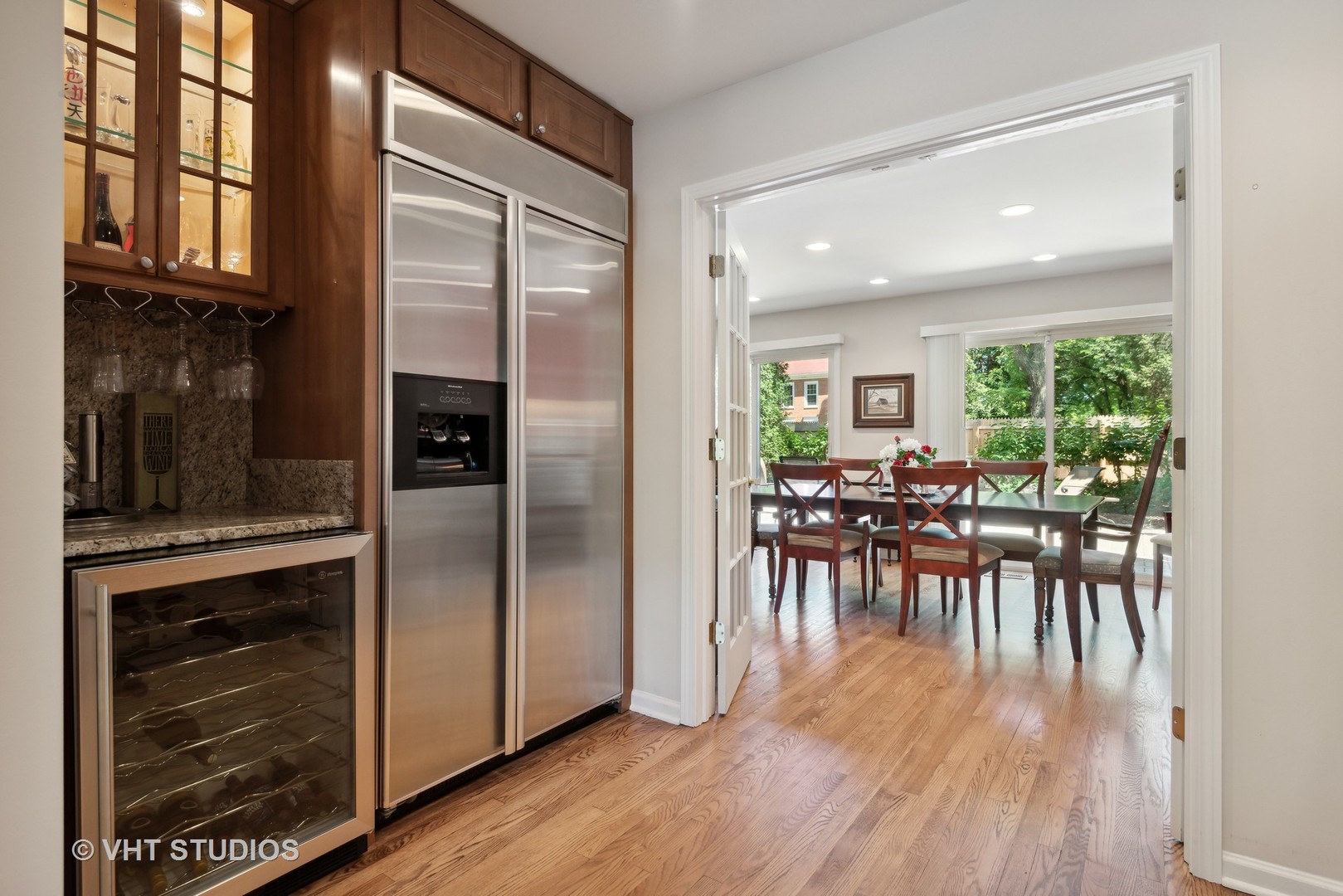 708 Gregg Road Northbrook, IL 60062 - Photo 8 of 43