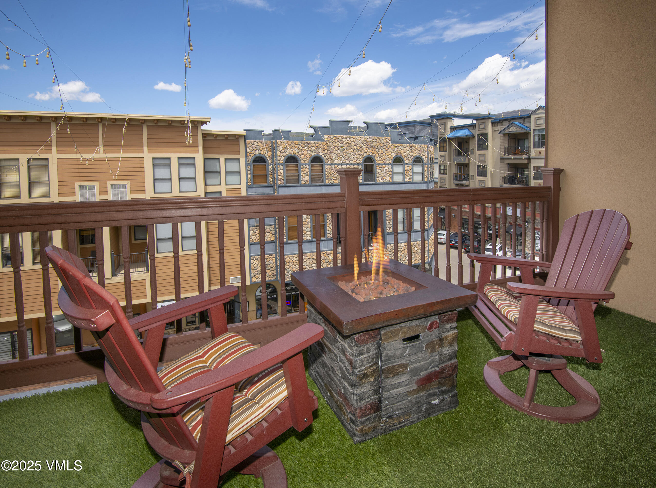 295 Main Street, Unit R306 Edwards, CO 81632 - Photo 15 of 40 295-Main-St-R-306_24