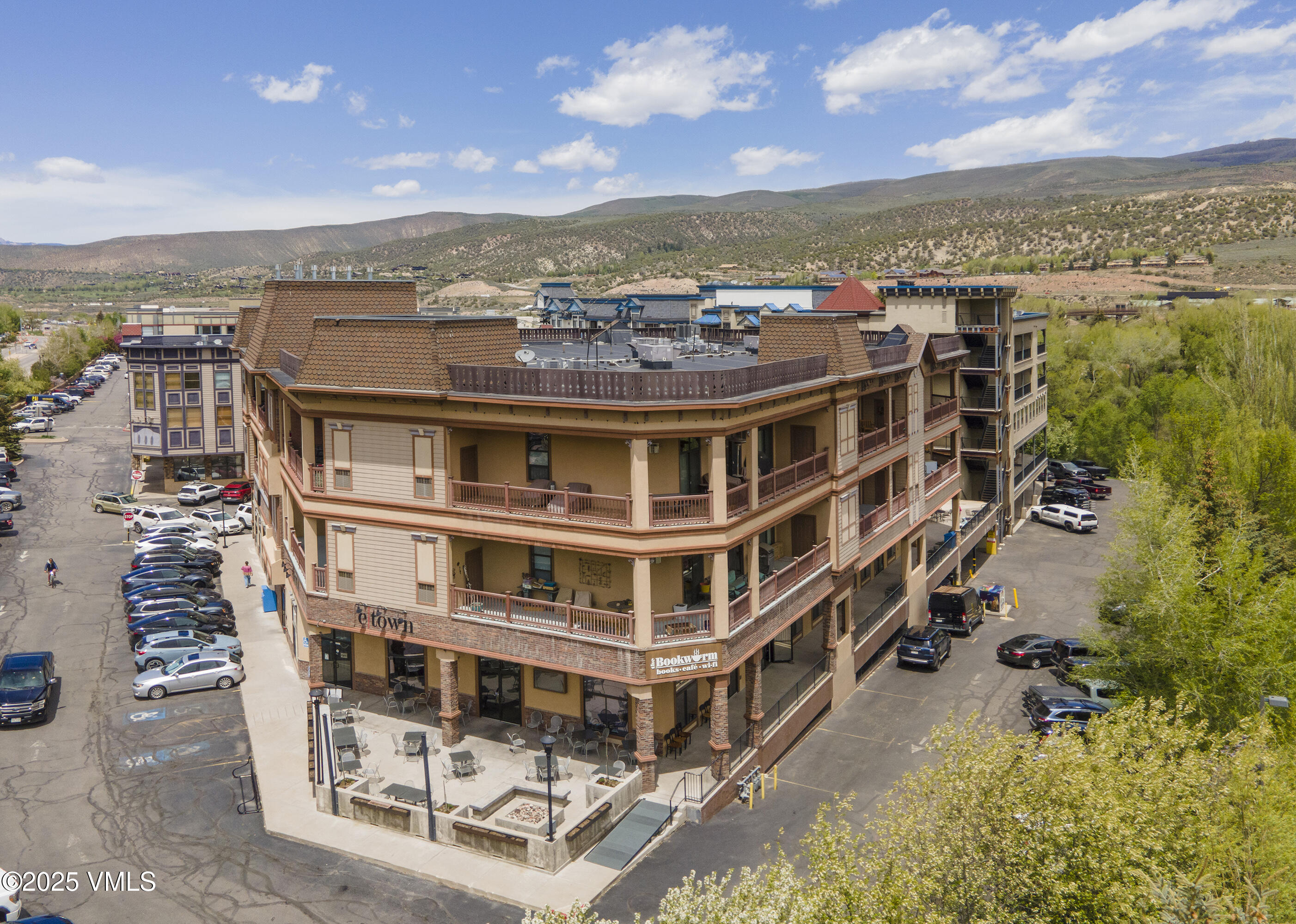 295 Main Street, Unit R306 Edwards, CO 81632 - Photo 31 of 40 295-Main-St-R-306_33