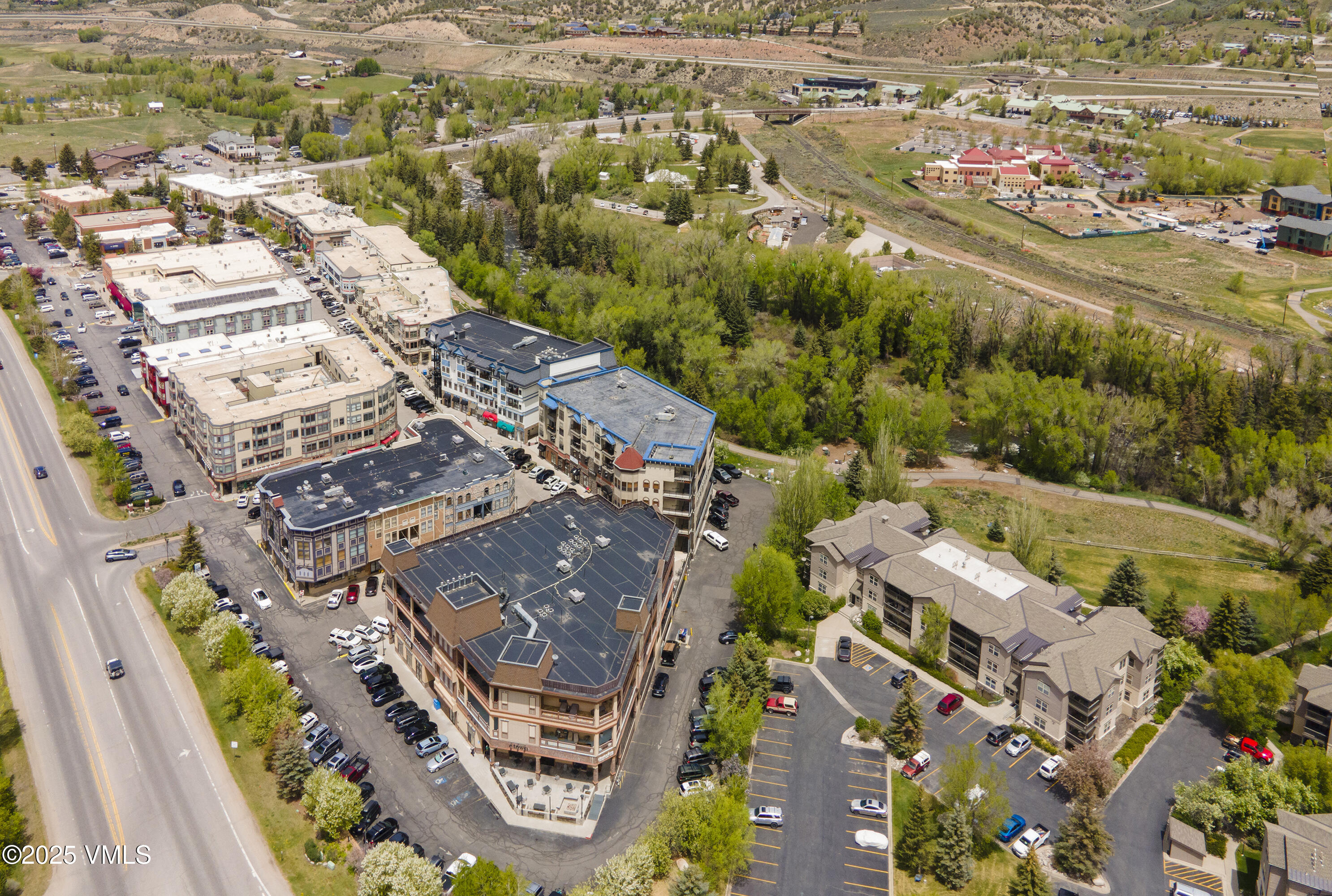 295 Main Street, Unit R306 Edwards, CO 81632 - Photo 38 of 40 295-Main-St-R-306_40