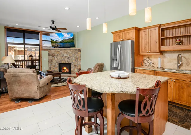 $875,000 | 295 Main Street, Unit R306, Edwards, CO 81632