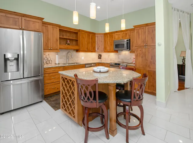 $875,000 | 295 Main Street, Unit R306, Edwards, CO 81632