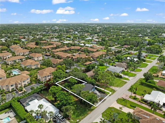 $556,000 | 83 7th Street, Unit 83/85, Bonita Springs, FL 34134