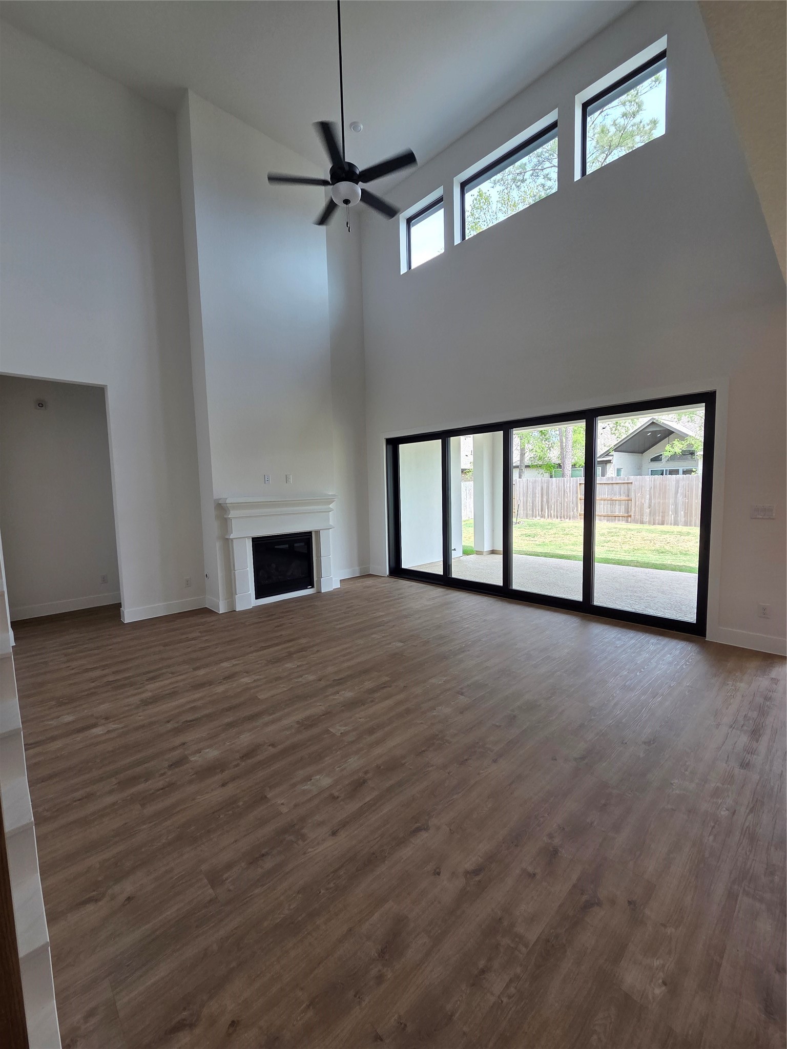 16127 Rustling Wds Road Conroe, TX 77302 - Photo 3 of 7