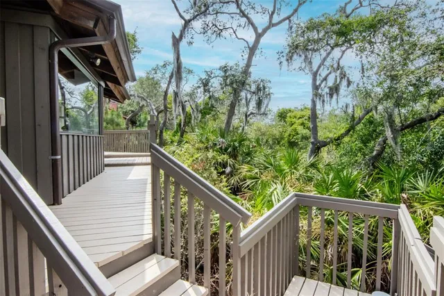 $1,650,000 | 1296 Weybridge Lane, Dunedin, FL 34698