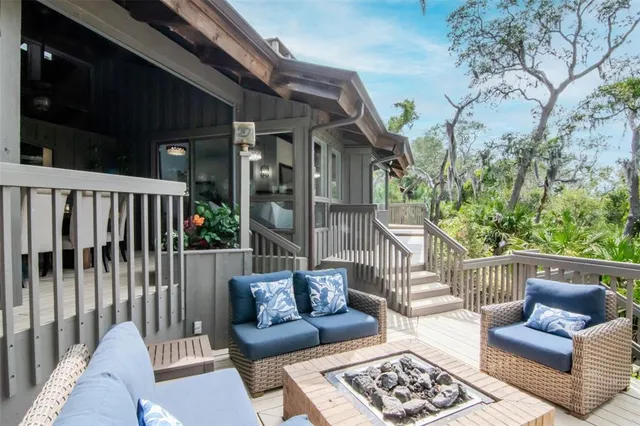 $1,650,000 | 1296 Weybridge Lane, Dunedin, FL 34698