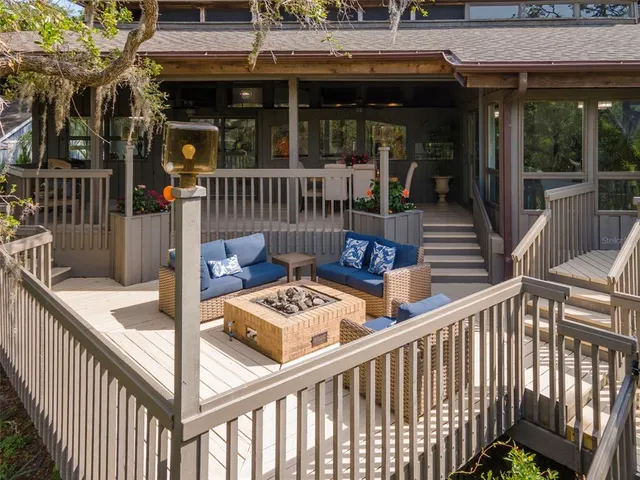 $1,650,000 | 1296 Weybridge Lane, Dunedin, FL 34698