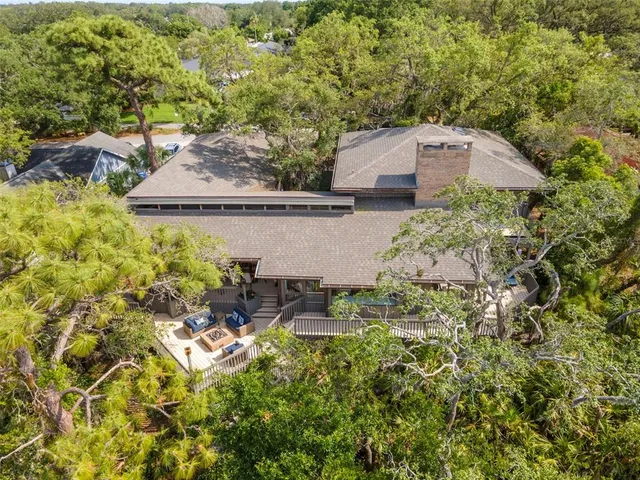 $1,650,000 | 1296 Weybridge Lane, Dunedin, FL 34698