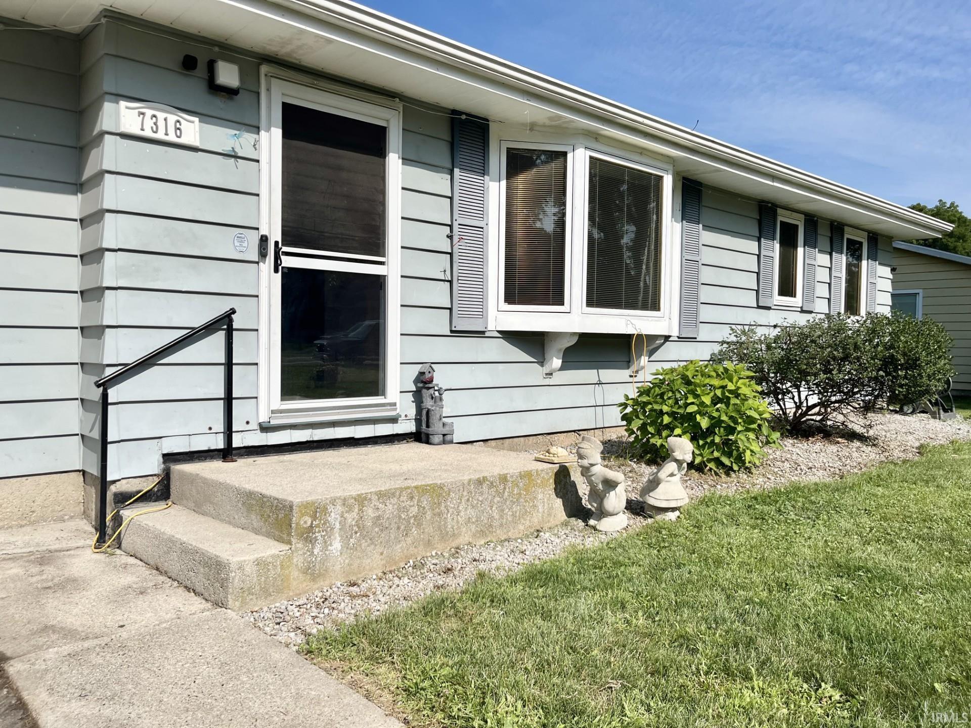 7316 Baer Road Fort Wayne, IN 46809 - Photo 8 of 33 Gallery Image 8