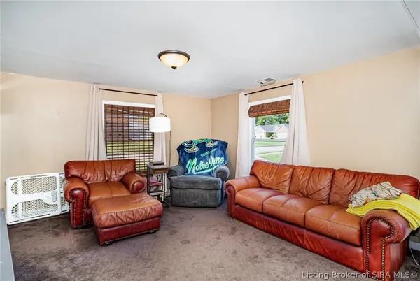 $209,900 | 2928 Green Valley Road, New Albany, IN 47150