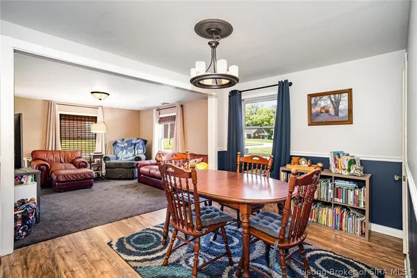 $209,900 | 2928 Green Valley Road, New Albany, IN 47150