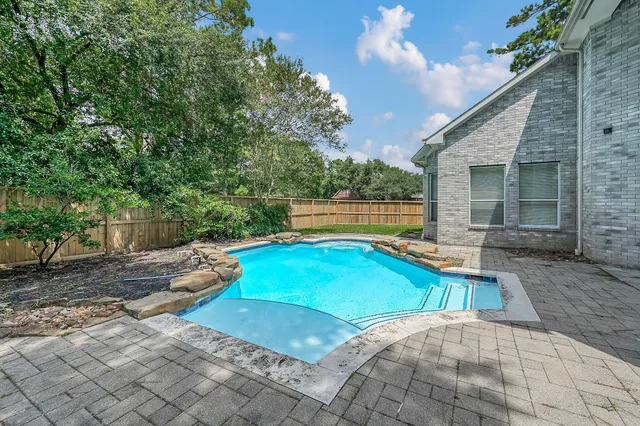 $468,000 | 20211 Sunrise Glen Court, Spring, TX 77379