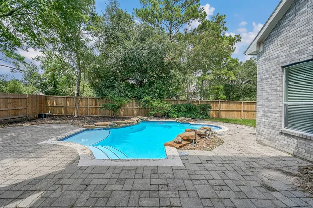 $468,000 | 20211 Sunrise Glen Court, Spring, TX 77379