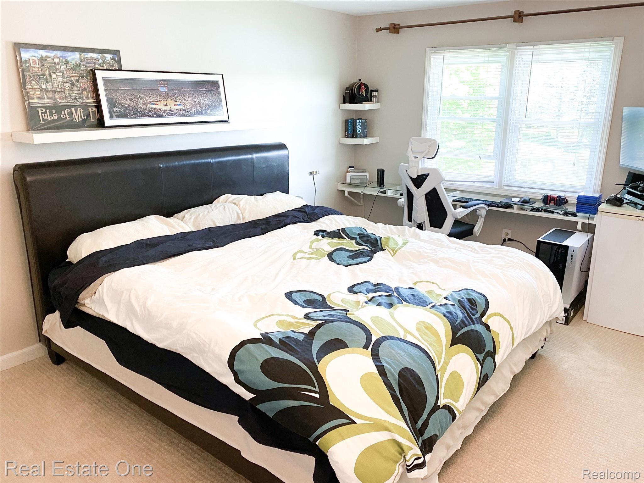 2445 Kimberly Fair Street Rochester, MI 48309 - Photo 40 of 40 38.jpg