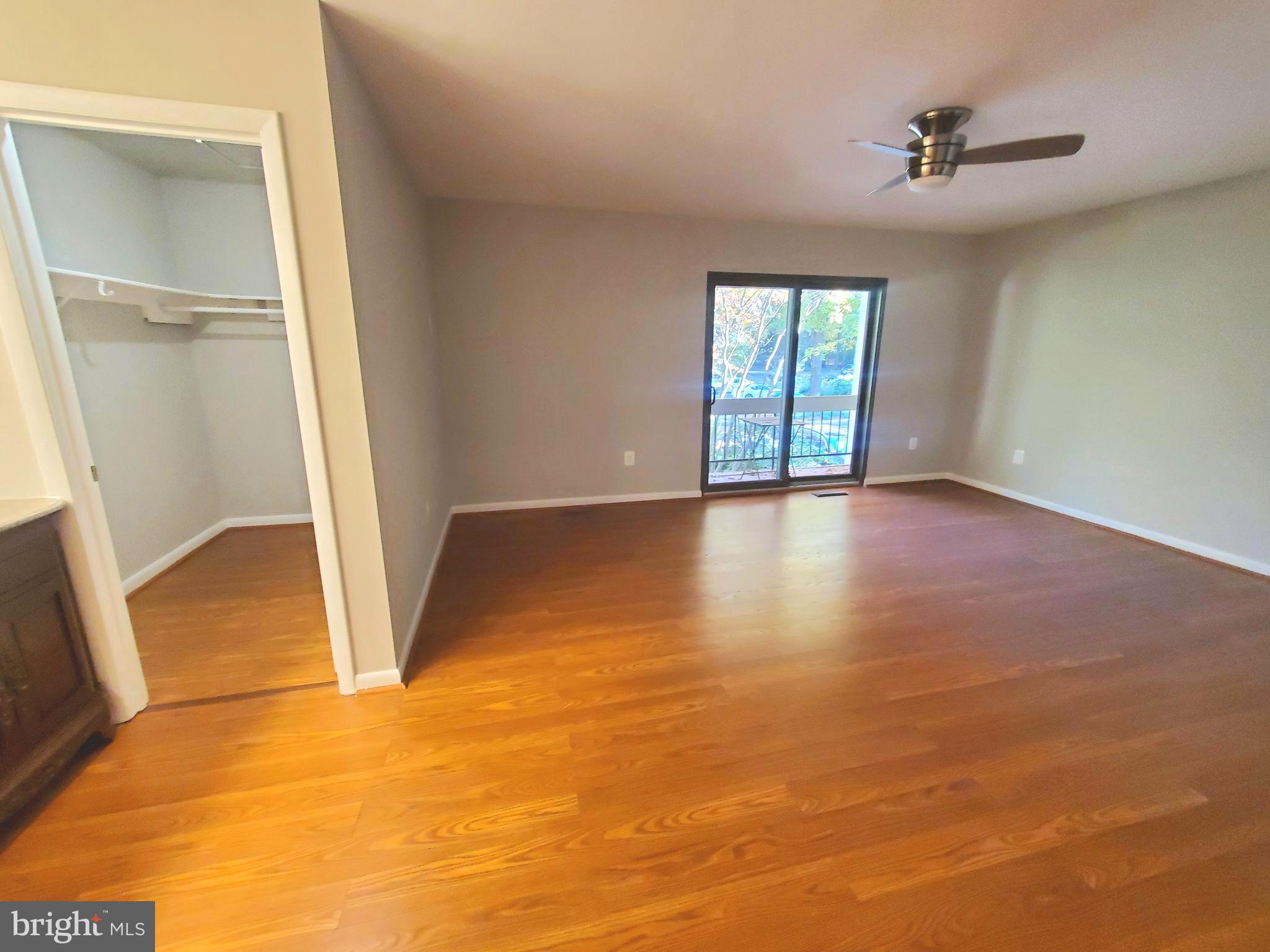 11632 Newbridge Court Reston, VA 20191 - Photo 18 of 39 Huge Walk in Closet!
