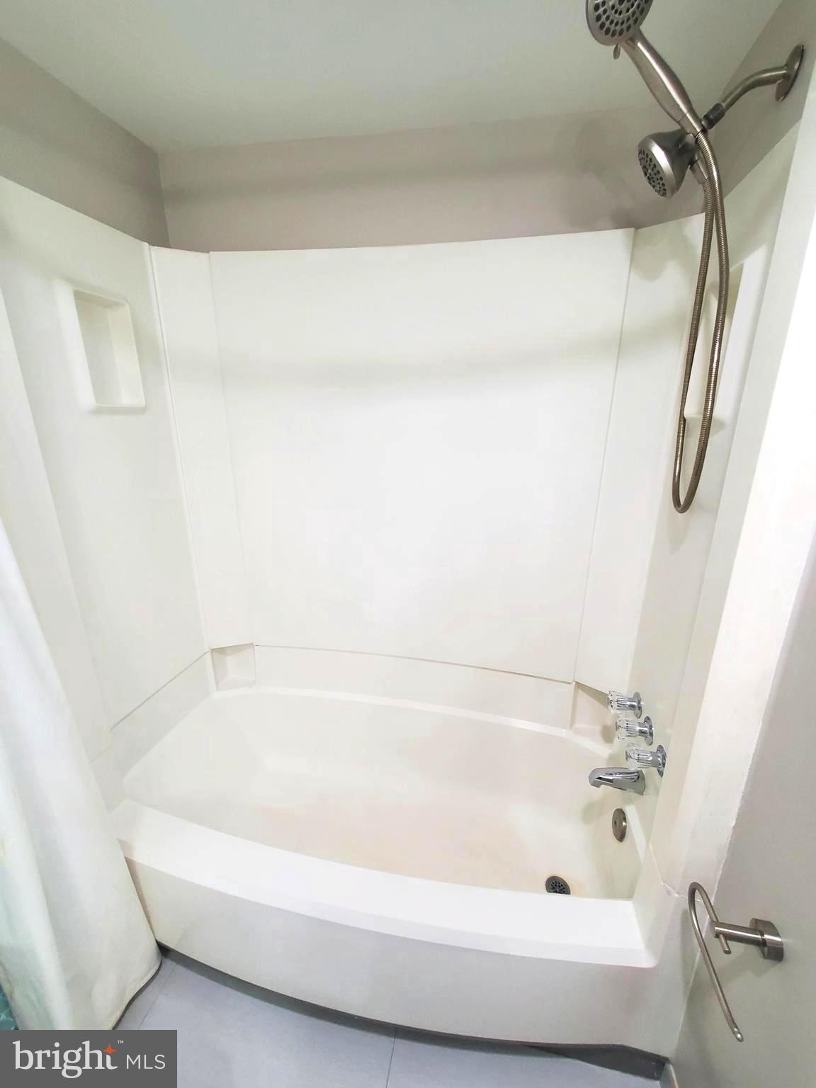 11632 Newbridge Court Reston, VA 20191 - Photo 23 of 39