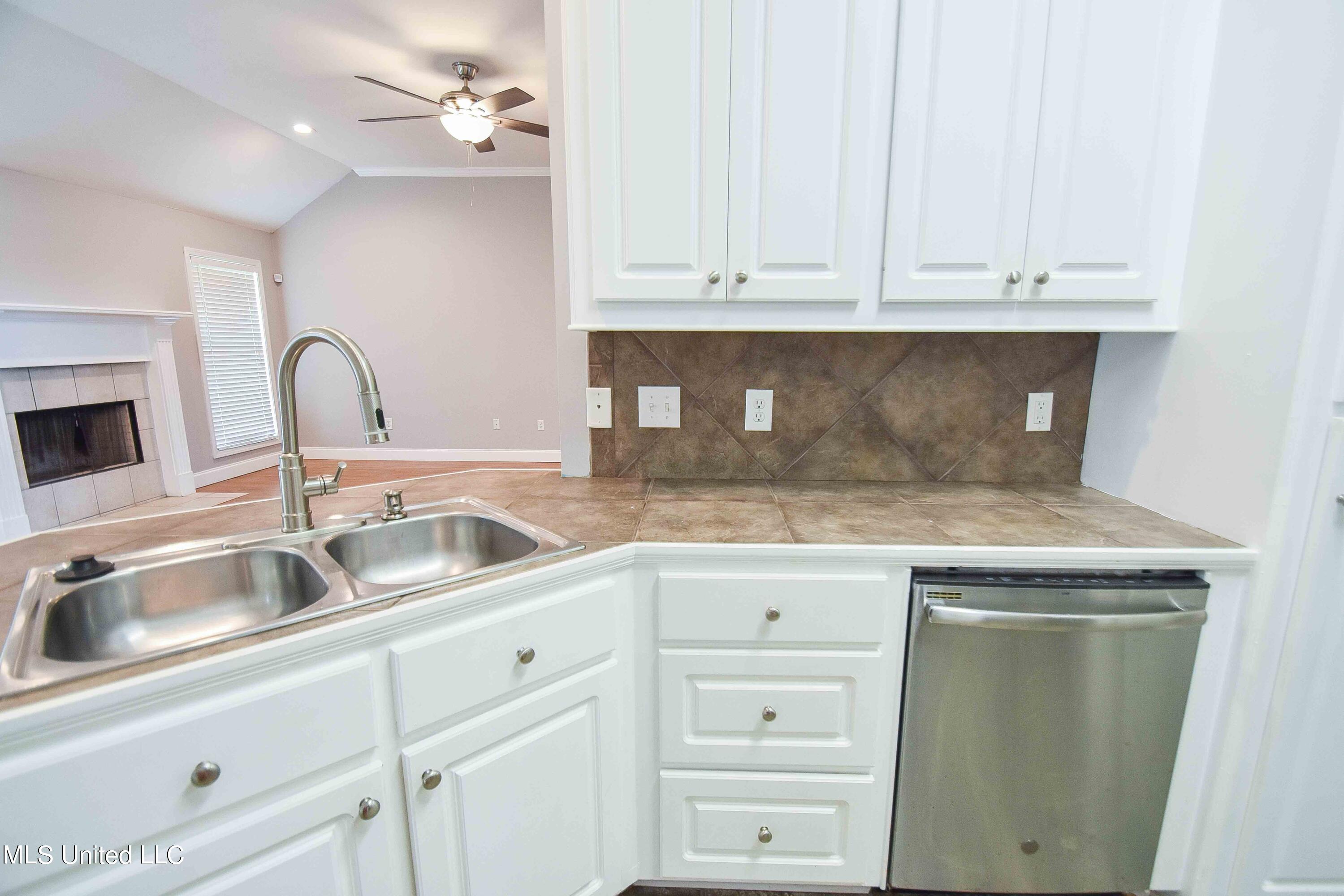 112 Ash Ridge Place Pearl, MS 39208 - Photo 21 of 32 image-21