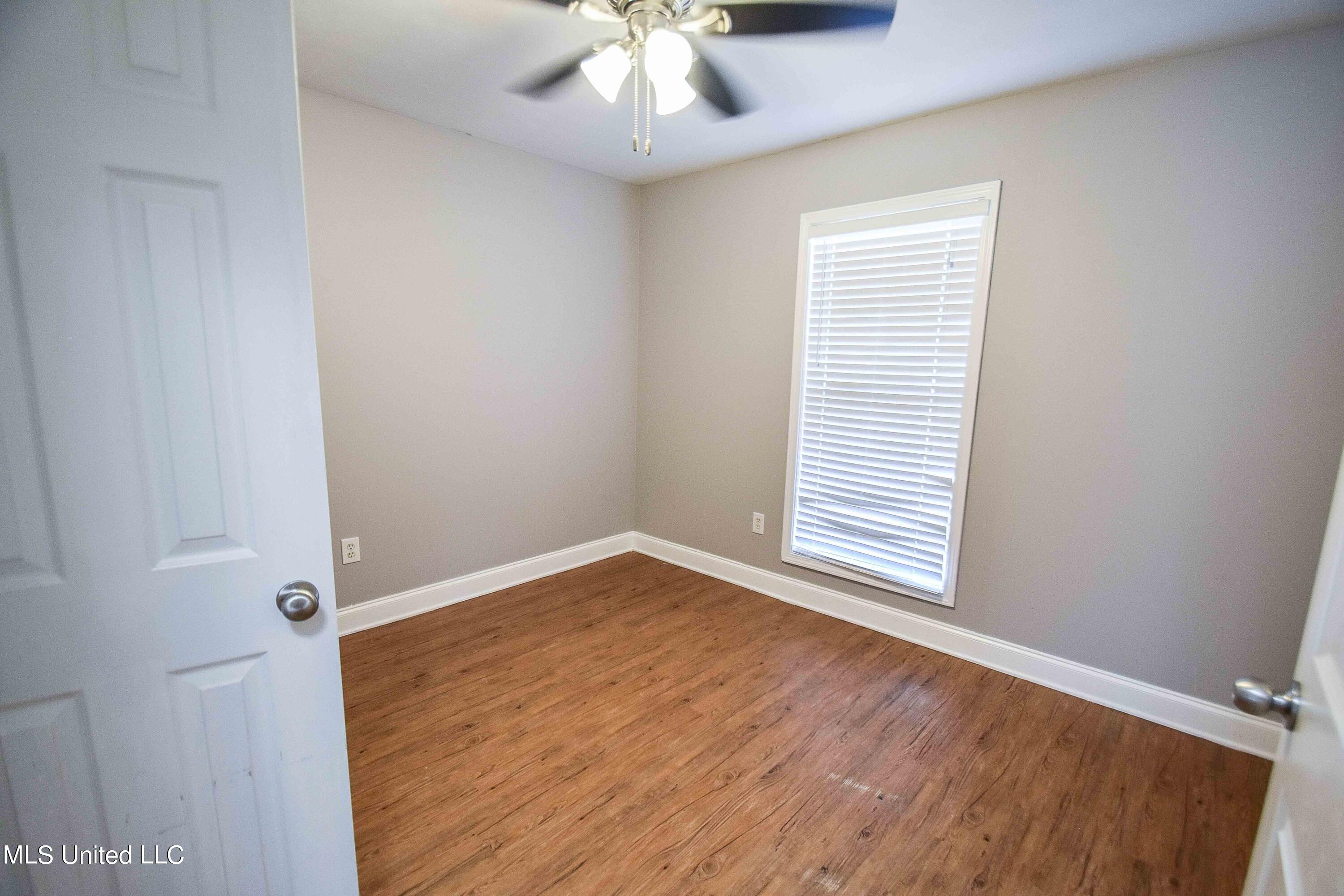 112 Ash Ridge Place Pearl, MS 39208 - Photo 10 of 32 image-10
