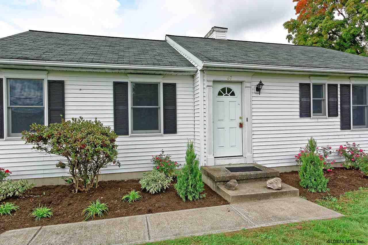 67 Moonlawn Road Brunswick, NY 12180 - Photo 3 of 25 Photo 3