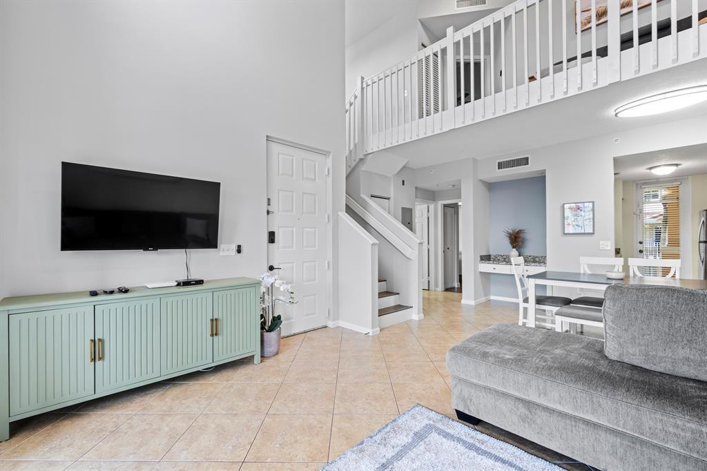 4784 Central Boulevard, Unit 22 Jupiter, FL 33458 - Photo 2 of 18 Photo 2