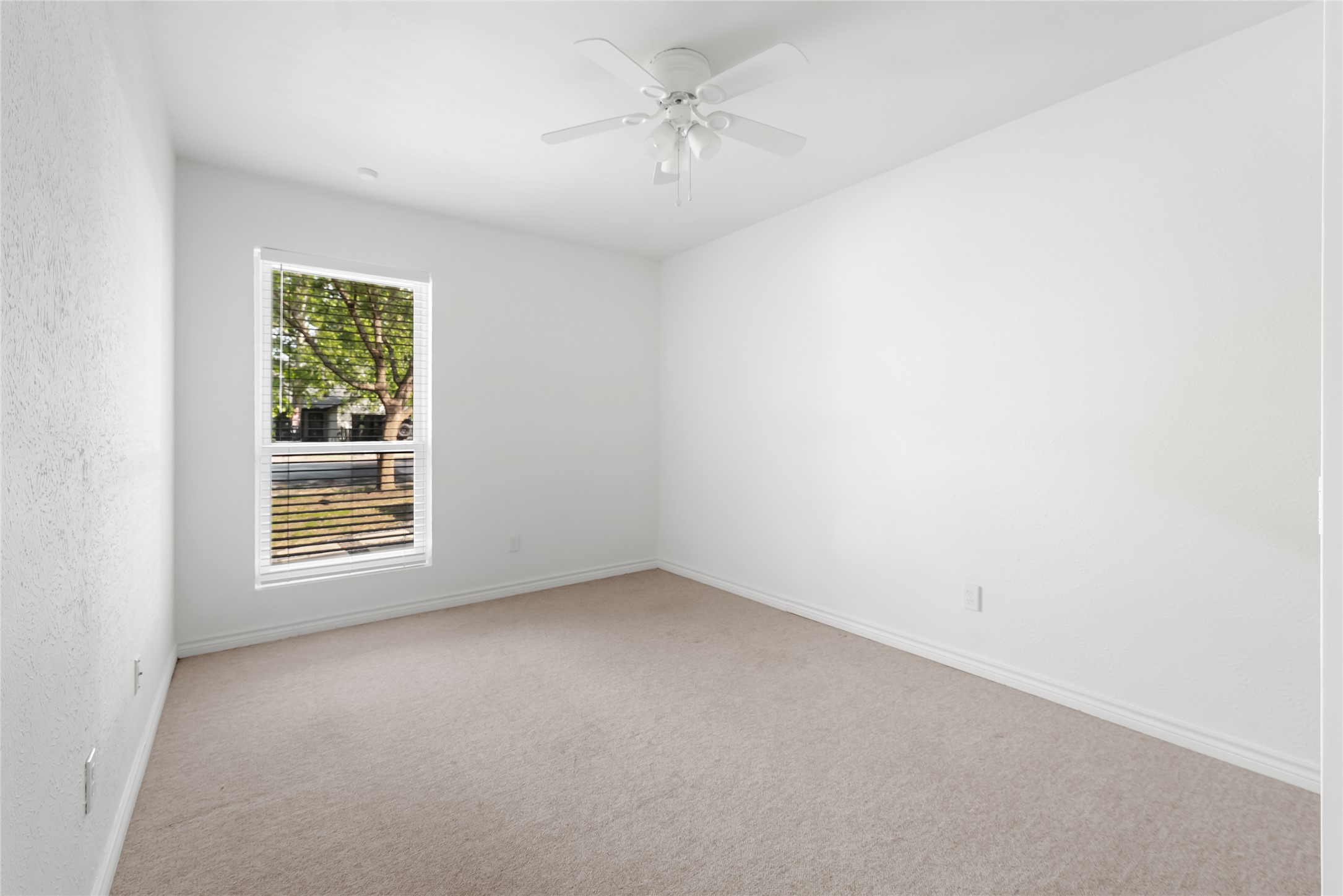 8306 Seminary Ridge Drive Austin, TX 78745 - Photo 15 of 27