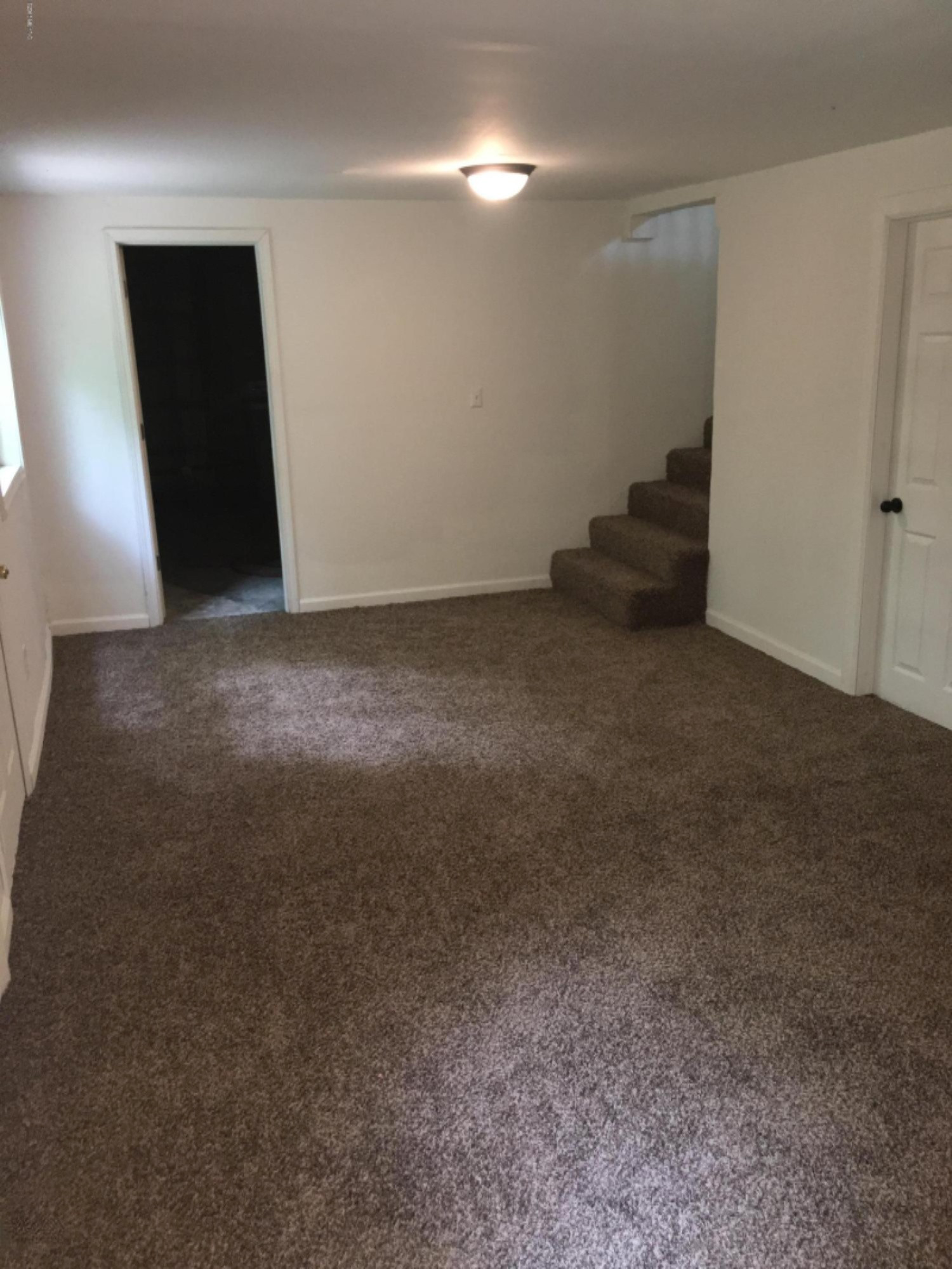 2719 Detroit Road Niles, MI 49120 - Photo 14 of 23 IMG_4900