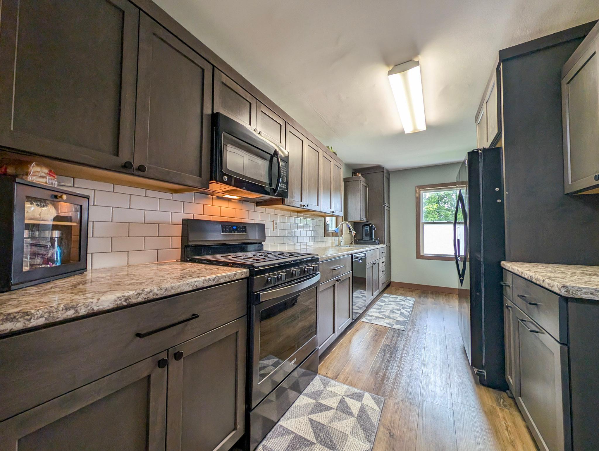100 North Walker Avenue New York Mills, MN 56567 - Photo 5 of 30