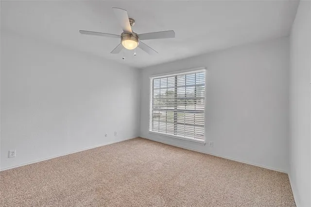 $1,400 | 6034 Stoneybrook Drive, Fort Worth, TX 76112