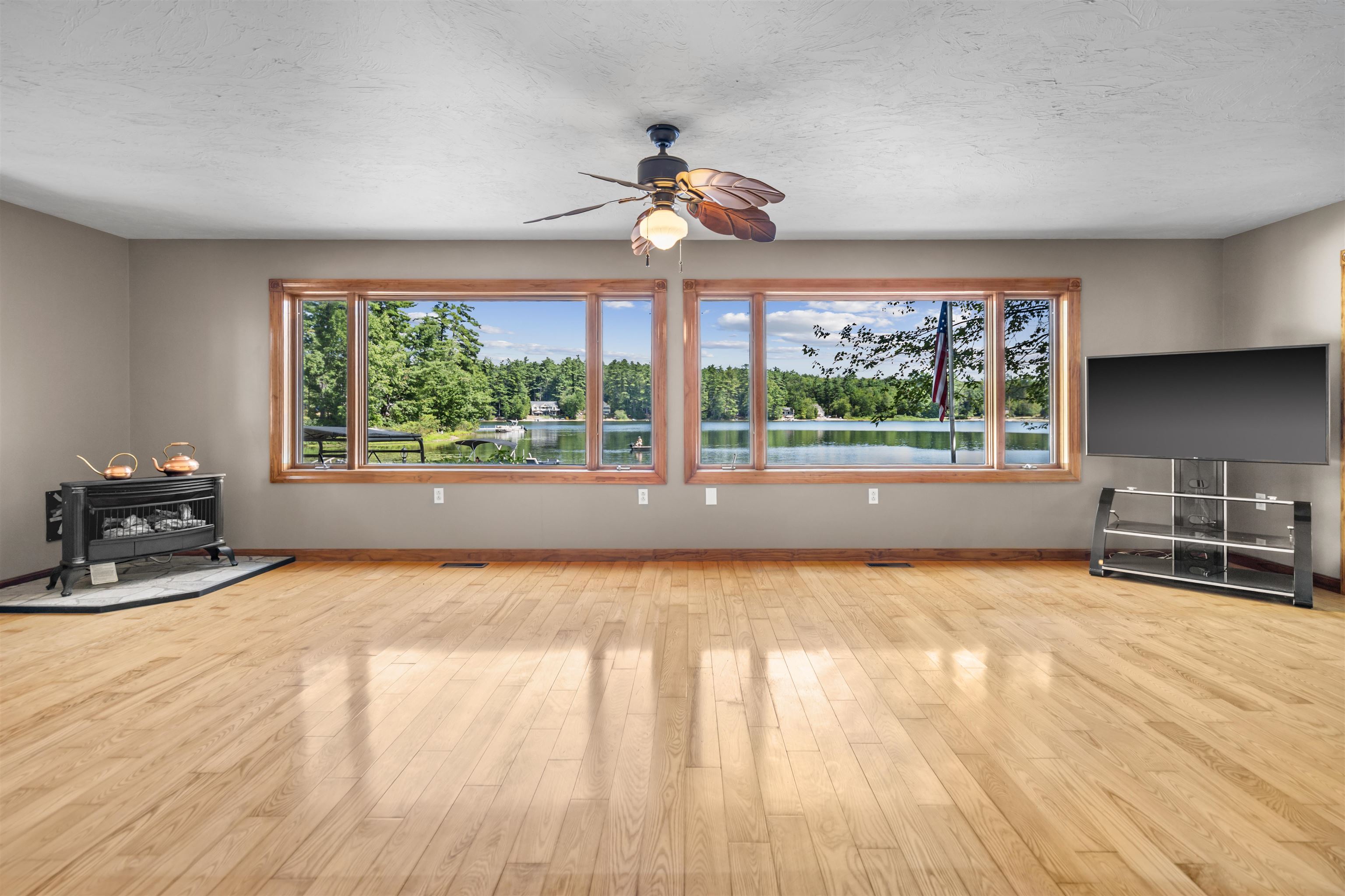 164 Gardners Grove Road Belmont, NH 03220 - Photo 17 of 33