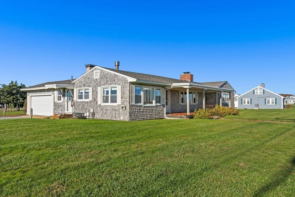 188 Menauhant Road Falmouth, MA 02536 - Photo 21 of 32
