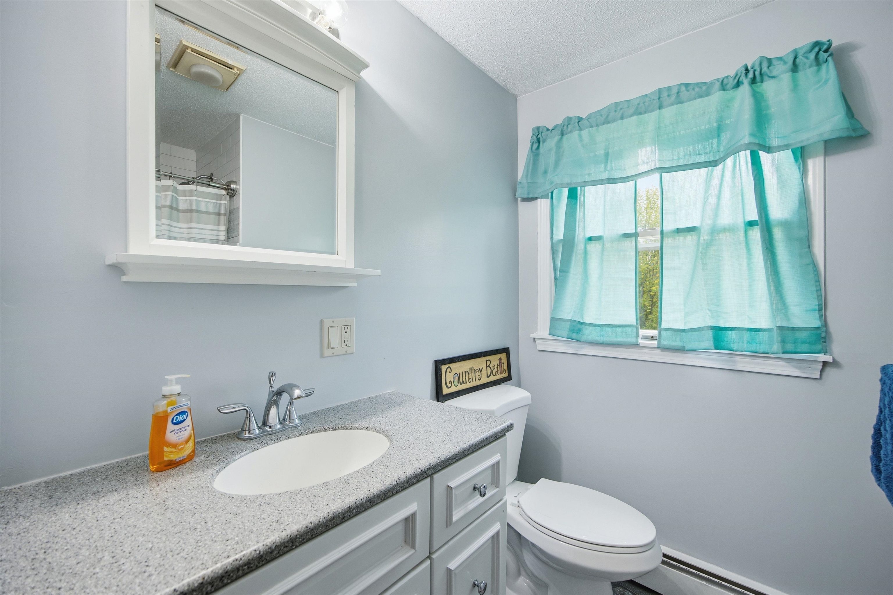 461 Coventry Road Benton, NH 03785 - Photo 14 of 49