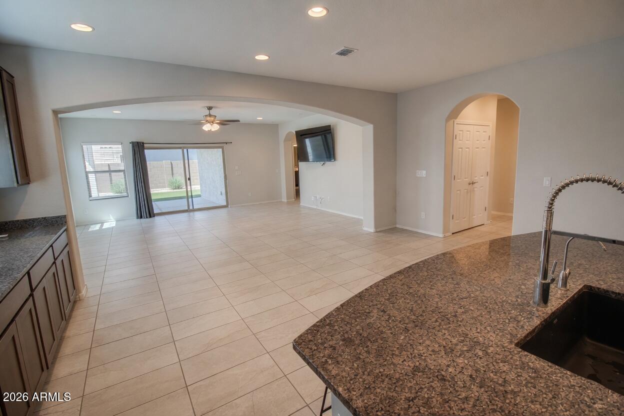 6384 West Georgetown Way Florence, AZ 85132 - Photo 34 of 50