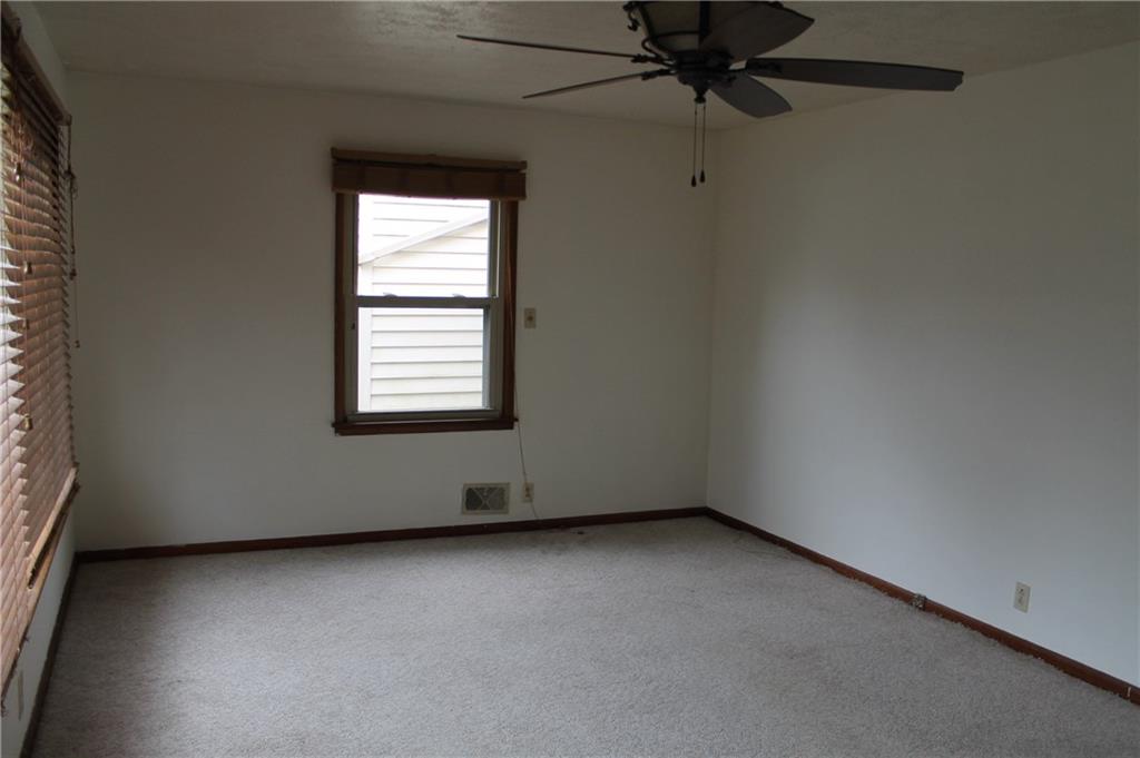 121 Hoss Road Indianapolis, IN 46217 - Photo 6 of 12 Gallery Image 6
